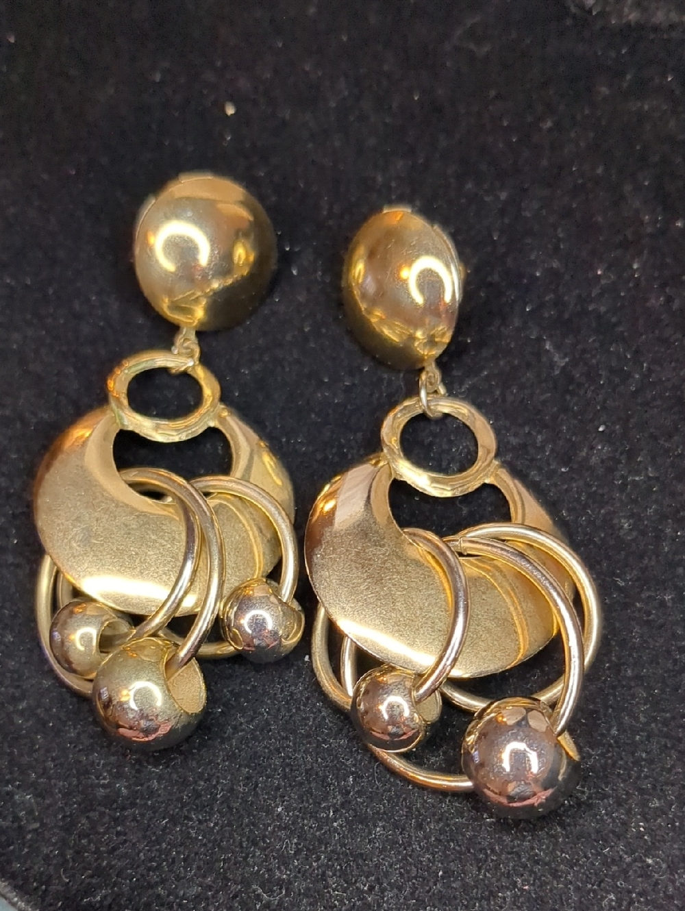 Vintage 80s Gold Multi Hoop Dangle Earrings Modernist Chandelier Pierced - Picture 6 of 7